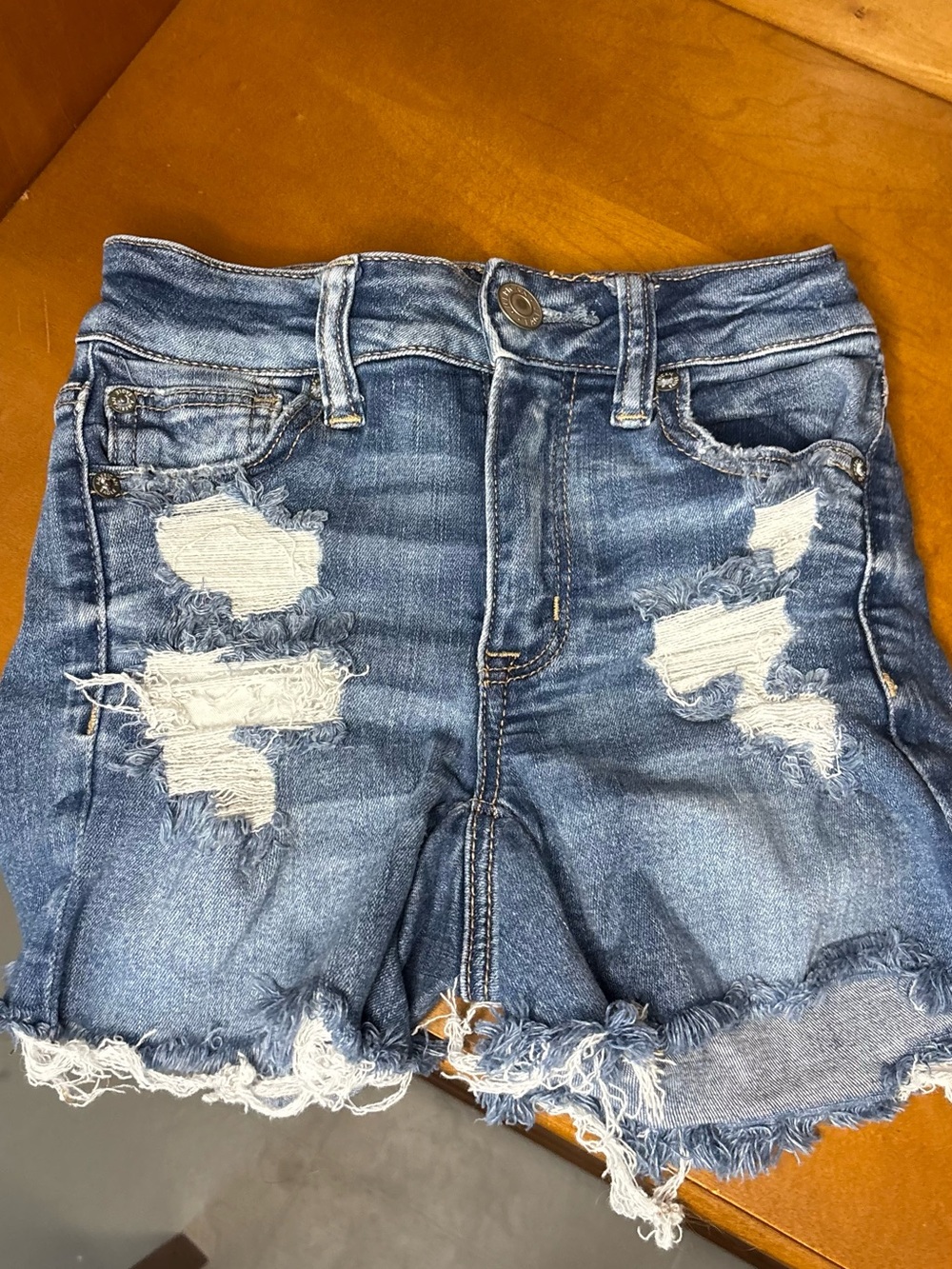 American Eagle Distressed Denim Women’s Shorts - Blue